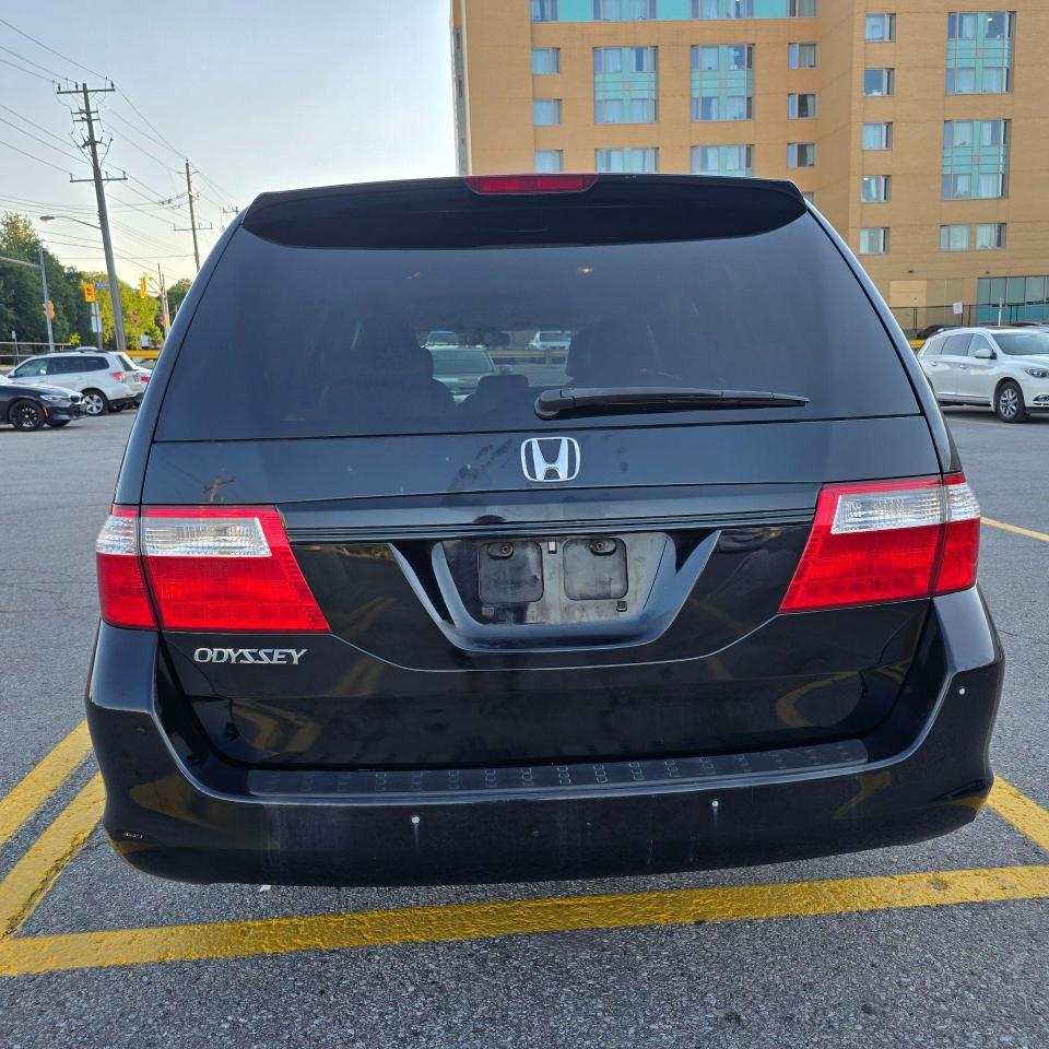 2006 Honda Odyssey EX-L - Photo #6