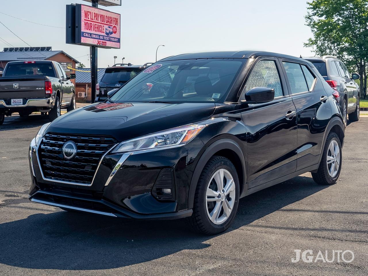 2023 Nissan Kicks S FWD