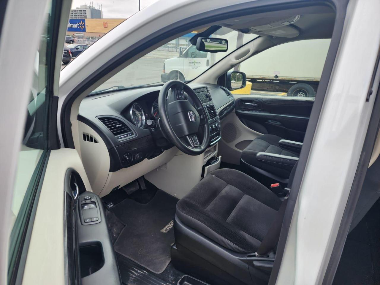 2018 Dodge Grand Caravan Canada Value Package 2WD - Photo #17