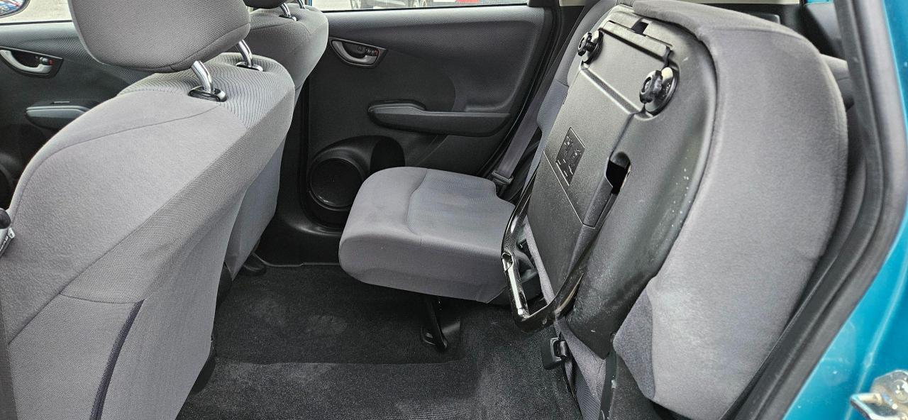 2013 Honda Fit DX - Photo #17