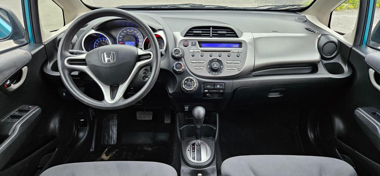 2013 Honda Fit DX - Photo #18