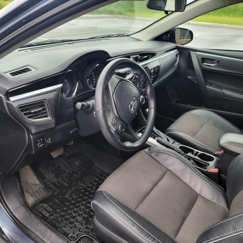2014 Toyota Corolla S - Photo #7