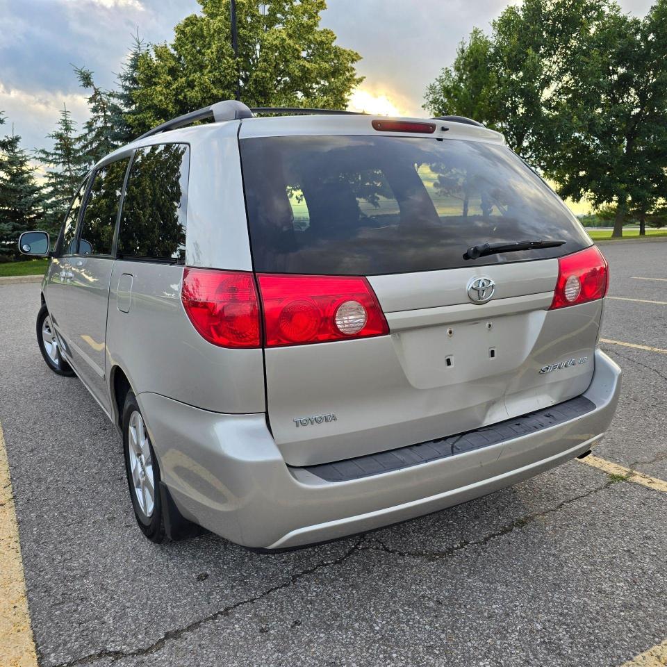 2009 Toyota Sienna 5DR LE 7-PASS FWD - Photo #8