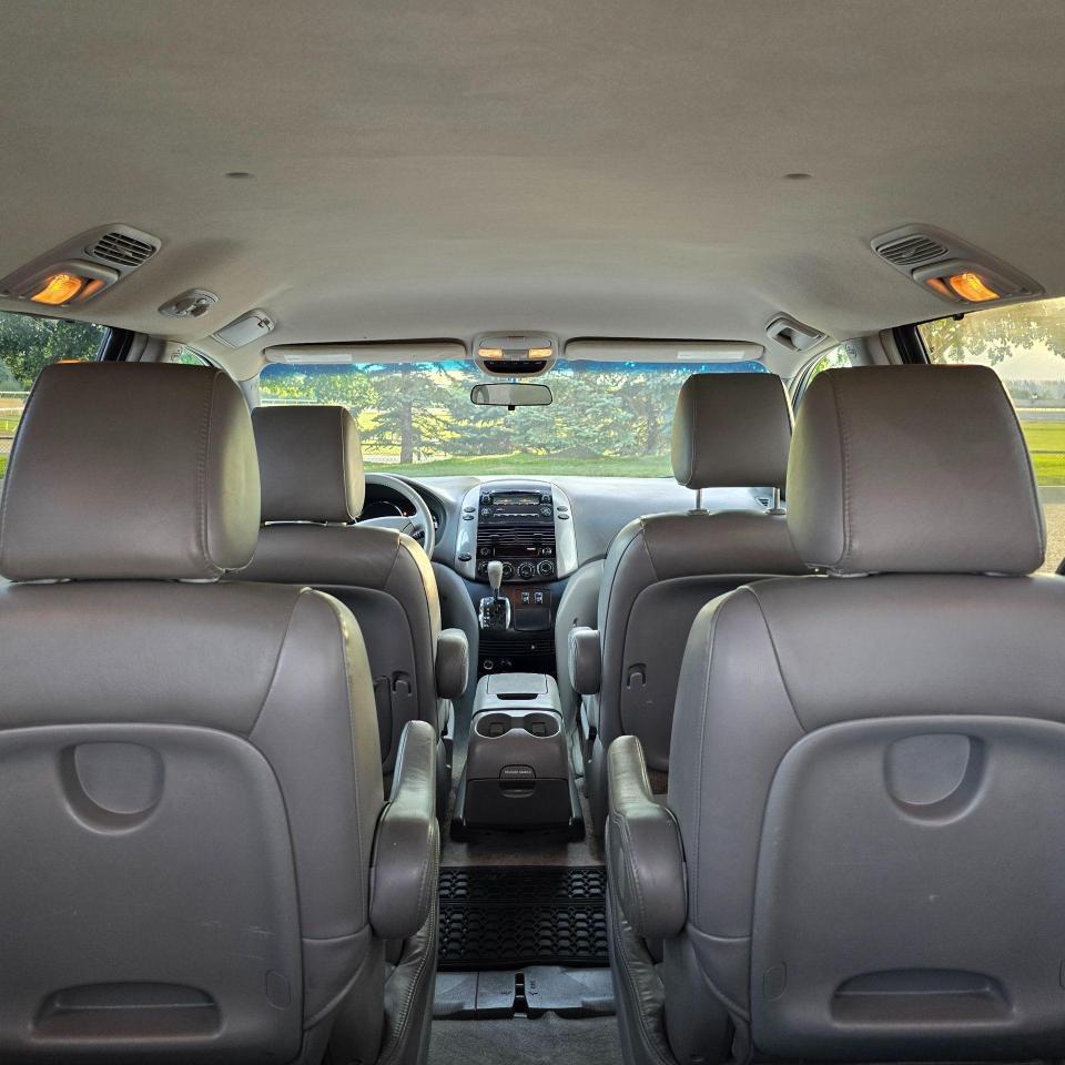2009 Toyota Sienna 5DR LE 7-PASS FWD - Photo #17