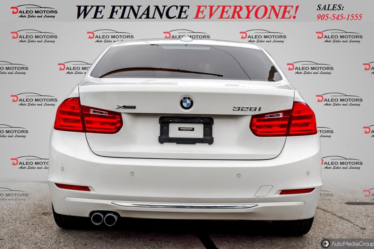 2013 BMW 3 Series 328i xDrive / B.CAM / NAV / S.ROOF / H.SEATS Photo5