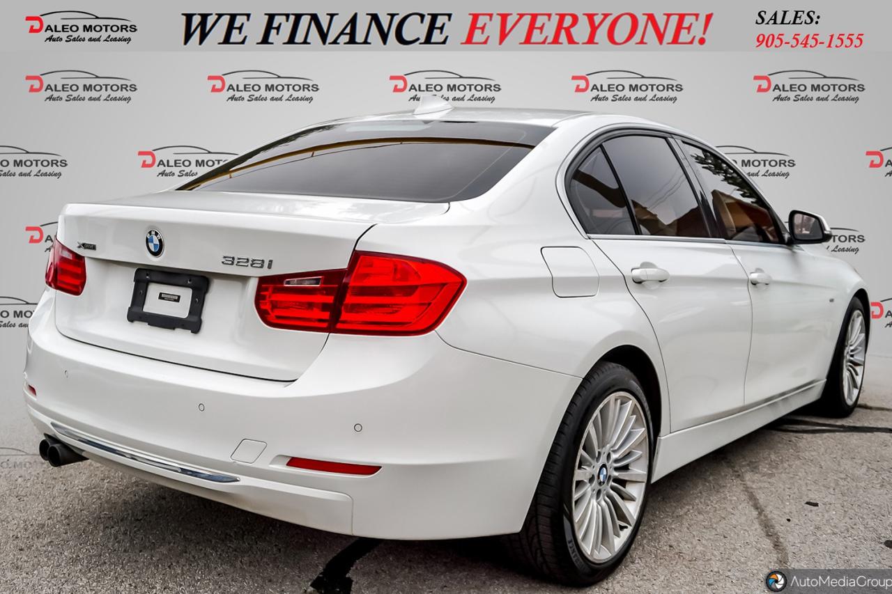 2013 BMW 3 Series 328i xDrive / B.CAM / NAV / S.ROOF / H.SEATS Photo30