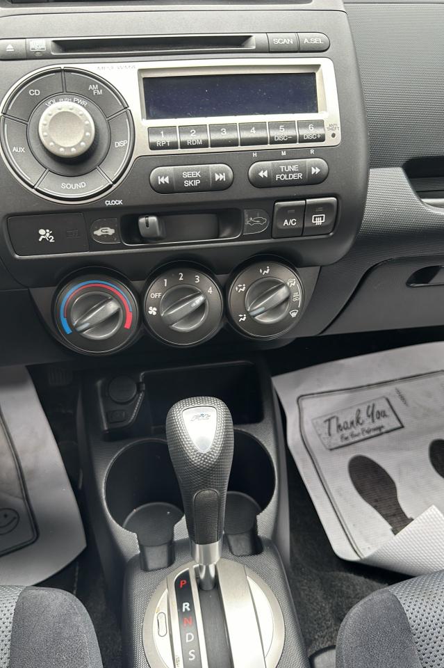 2007 Honda Fit Sport - Photo #6