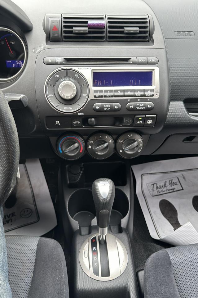 2007 Honda Fit Sport - Photo #7