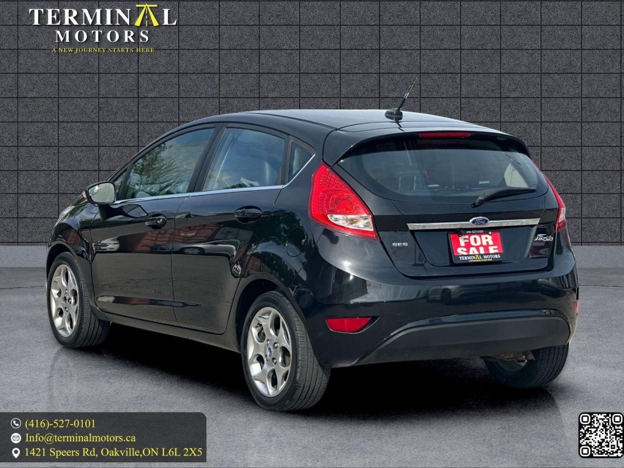2011 Ford Fiesta 5dr HB SES - Photo #4