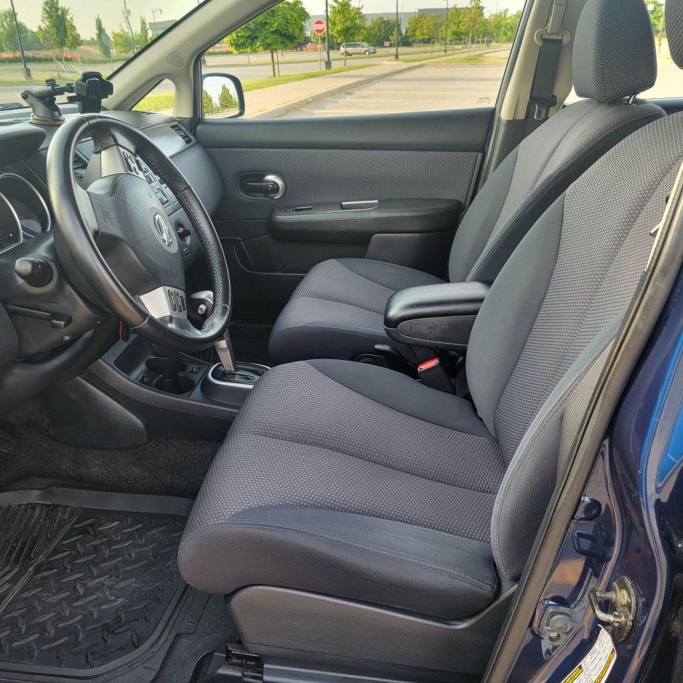 2007 Nissan Versa 1.8 SL - Photo #9