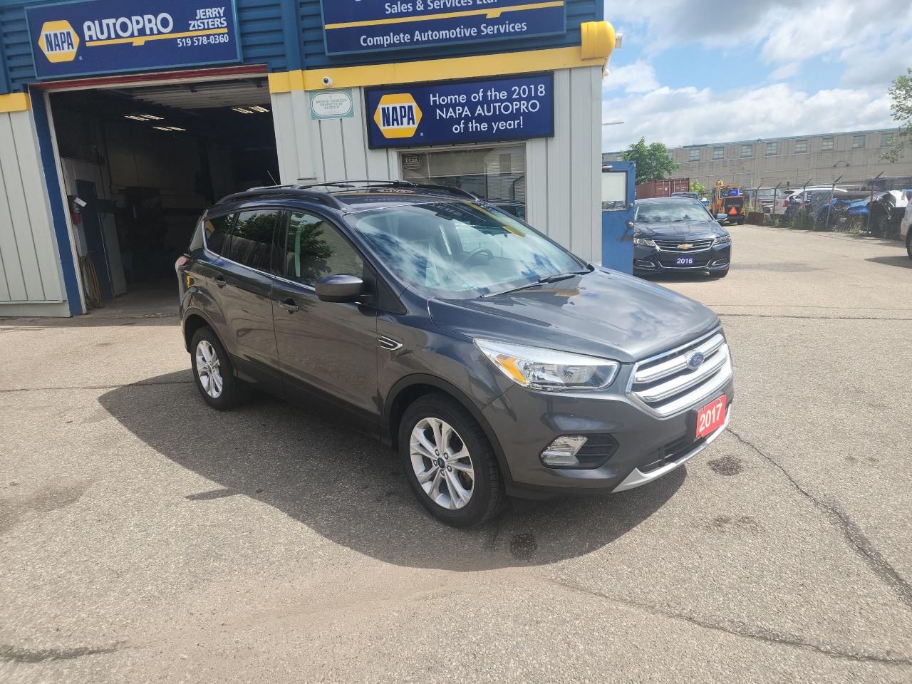 Used 2017 Ford Escape SE for sale in Kitchener, ON