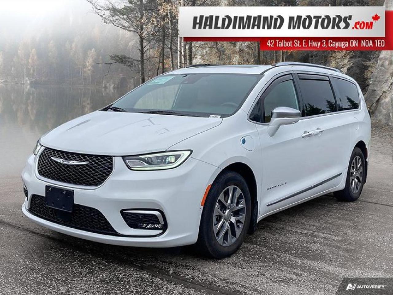 Used 2022 Chrysler Pacifica Hybrid Pinnacle for sale in Cayuga, ON