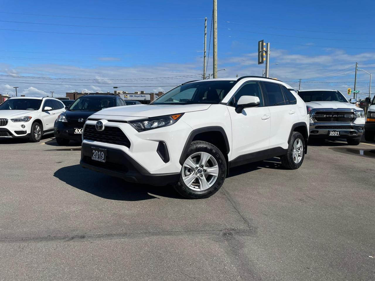 2019 Toyota RAV4 AWD LE NO ACCIDENT B-TOOTH CAMER NEW TIRES+ BRAKES - Photo #1