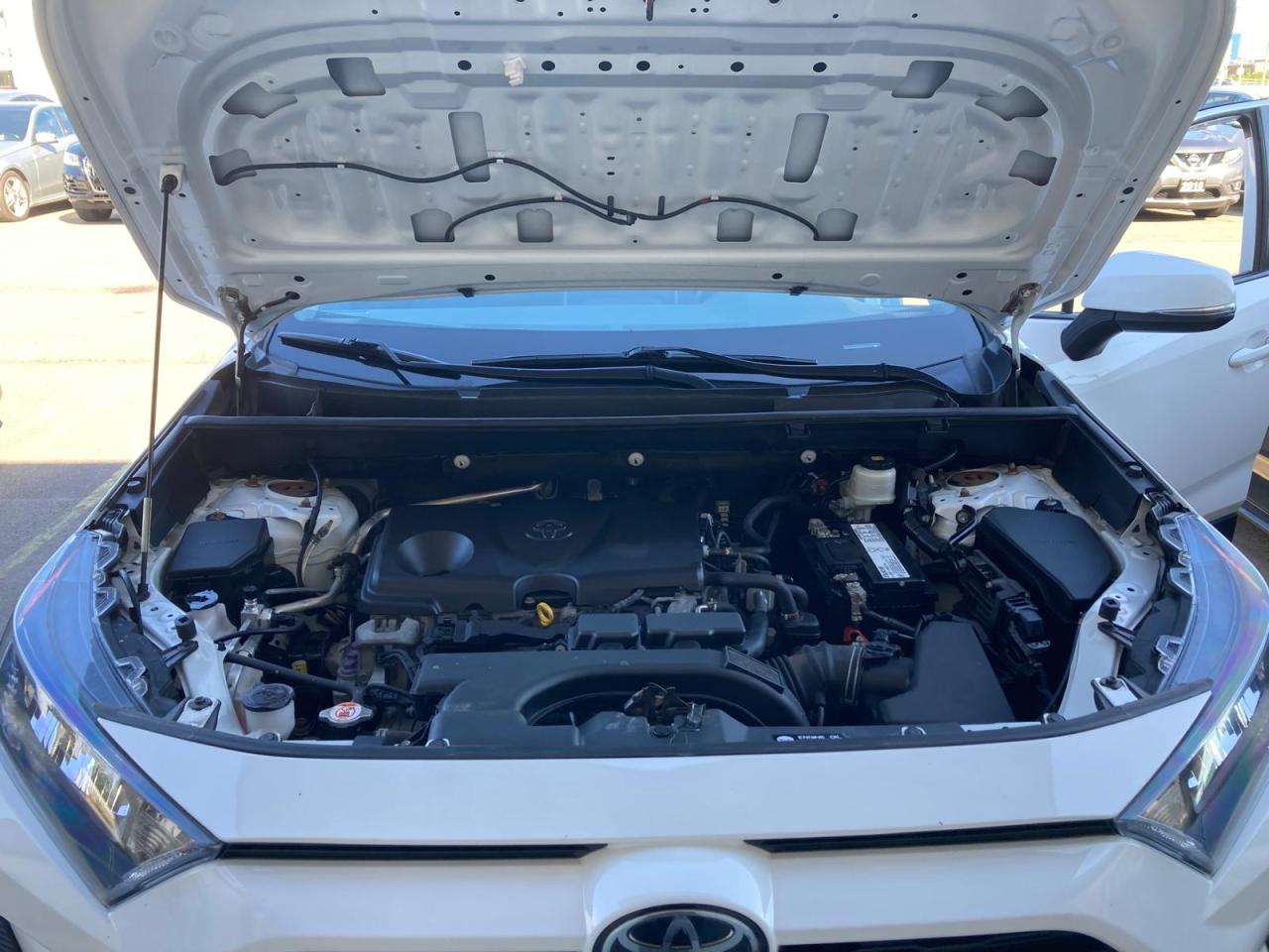 2019 Toyota RAV4 AWD LE NO ACCIDENT B-TOOTH CAMER NEW TIRES+ BRAKES - Photo #14