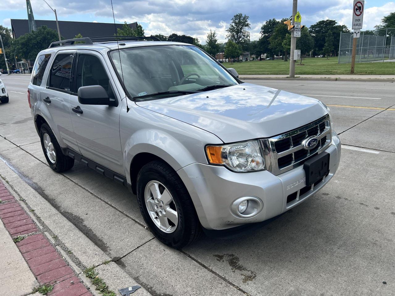 2012 Ford Escape 4WD 4dr XLT - Photo #5