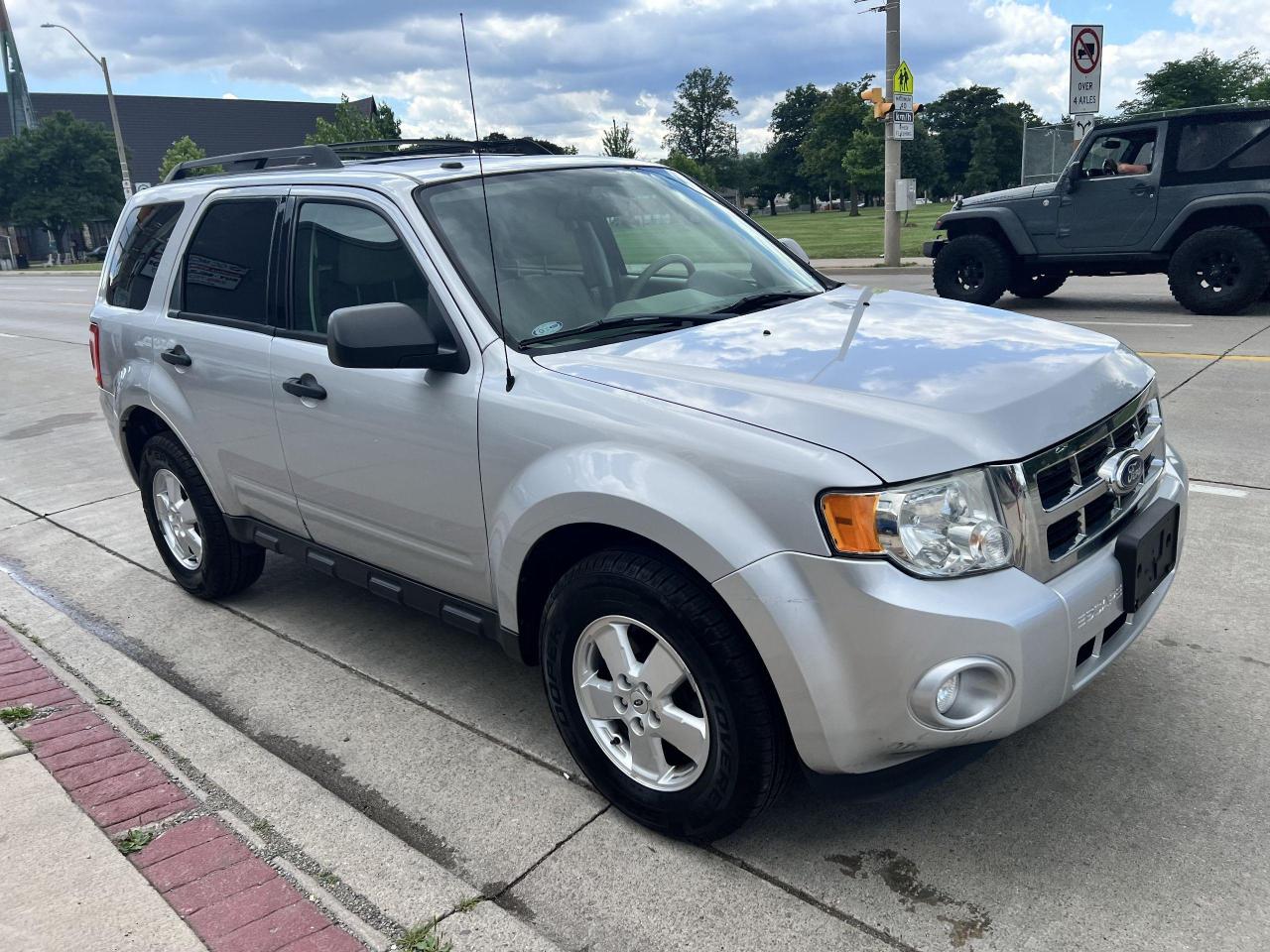 2012 Ford Escape 4WD 4dr XLT - Photo #6