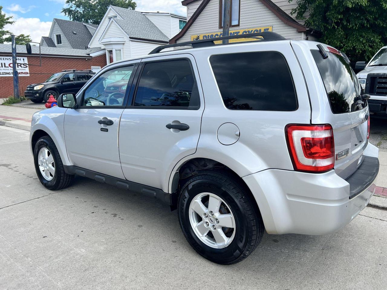 2012 Ford Escape 4WD 4dr XLT - Photo #14