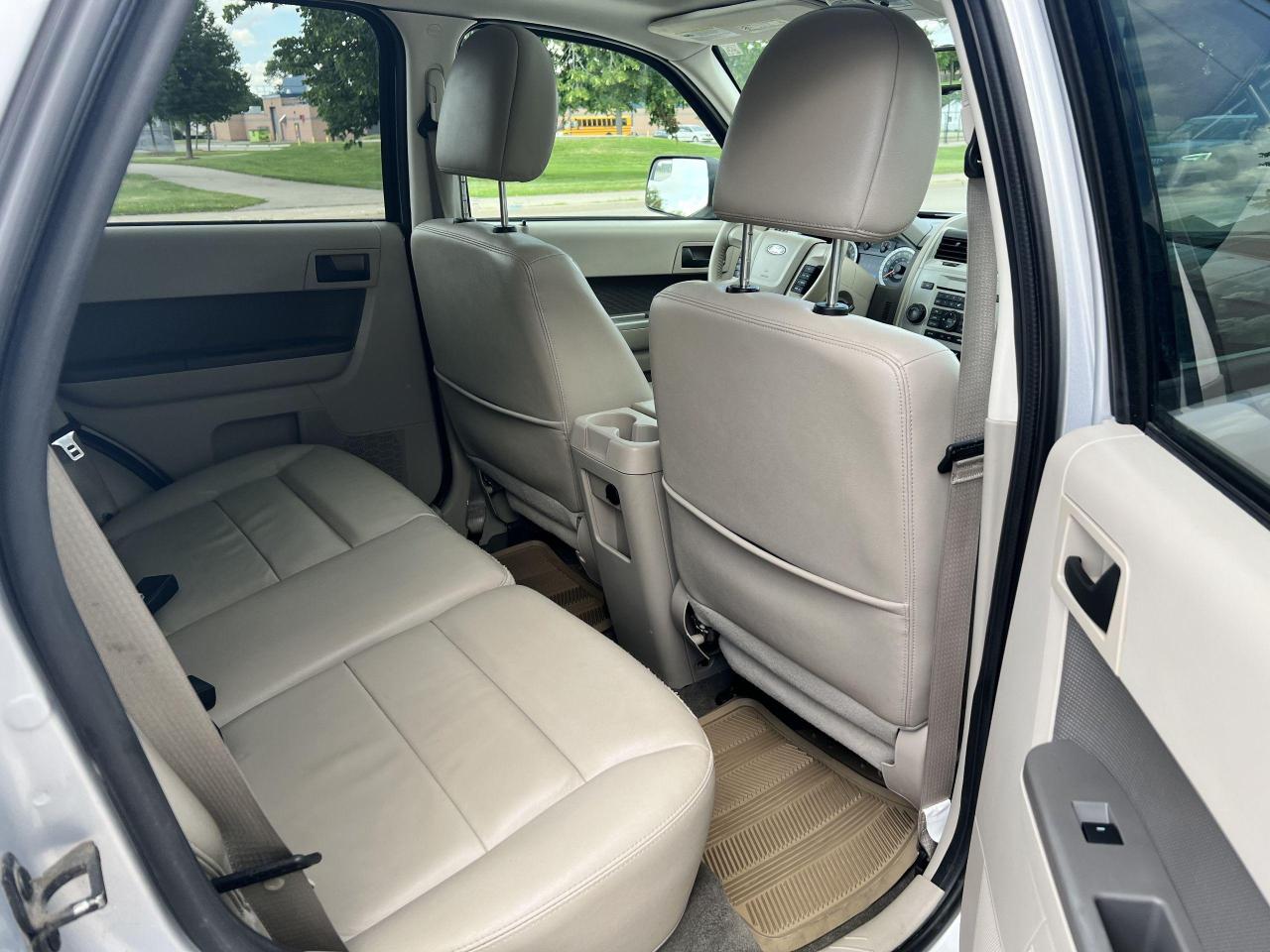 2012 Ford Escape 4WD 4dr XLT - Photo #22