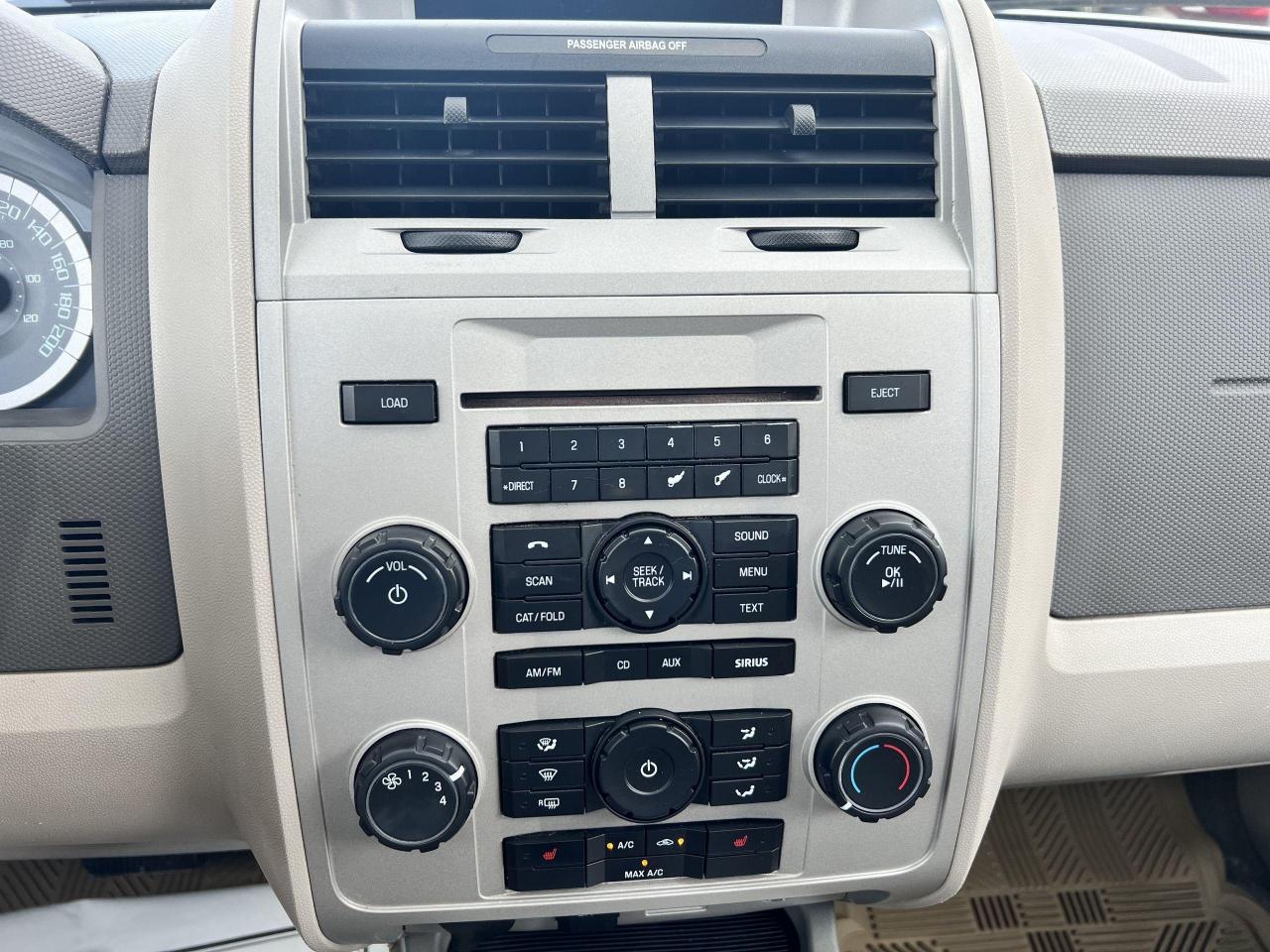 2012 Ford Escape 4WD 4dr XLT - Photo #25