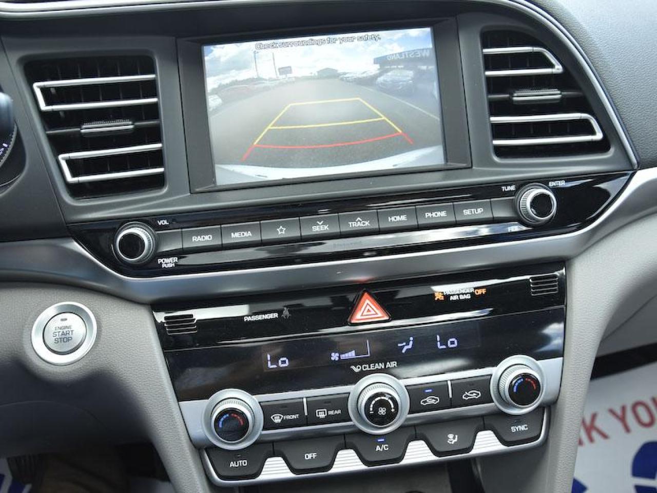 2020 Hyundai Elantra Luxury - Photo #8