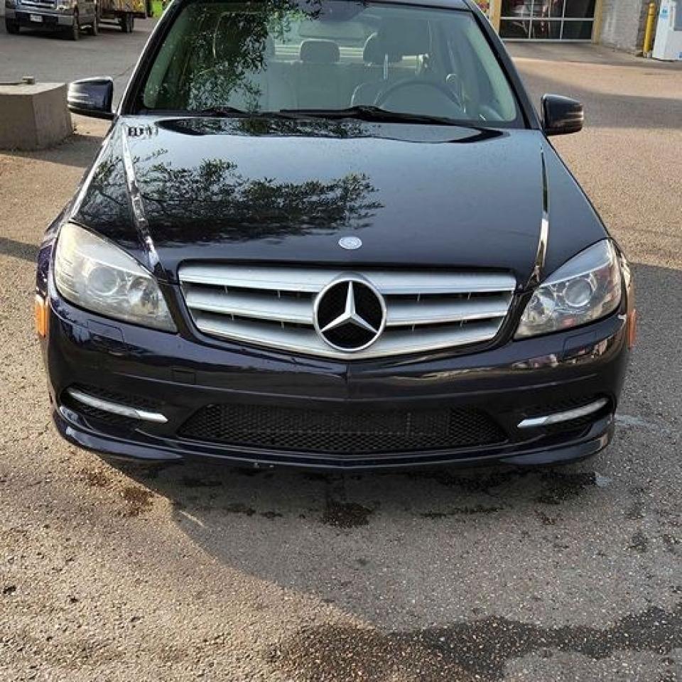 2011 Mercedes-Benz C-Class 