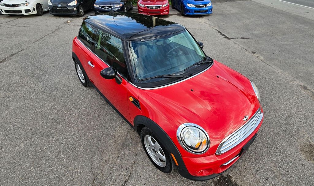 Used 2011 MINI Cooper Hatchback Coupe for Sale in Gloucester, Ontario