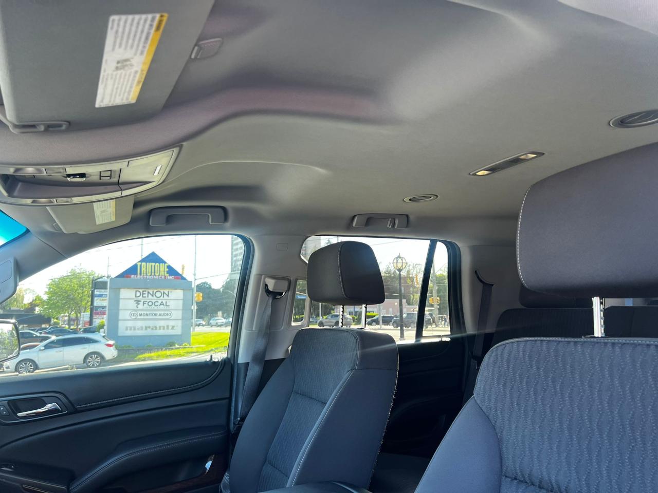 2016 GMC Yukon YUKON SLE 4WD ONE OWNER /CLEAN TITLE - Photo #19