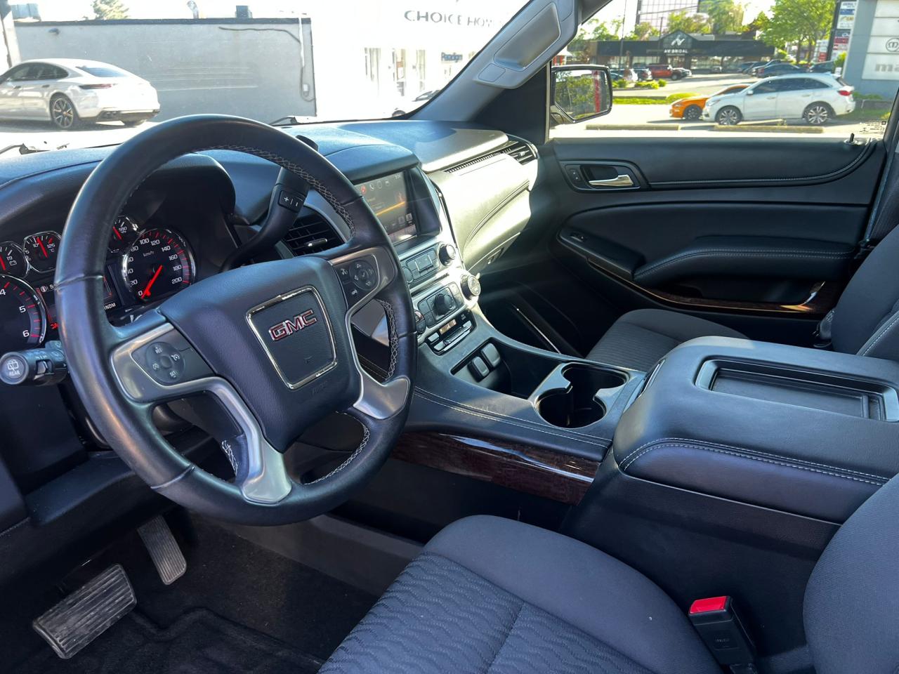 2016 GMC Yukon YUKON SLE 4WD ONE OWNER /CLEAN TITLE - Photo #12