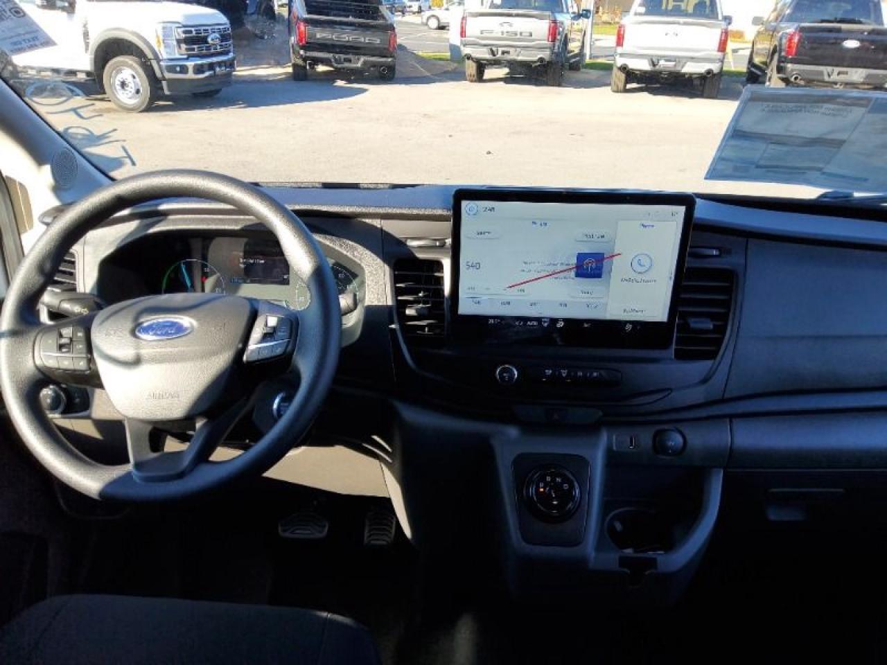 2024 Ford E-Transit Cargo Van  Photo