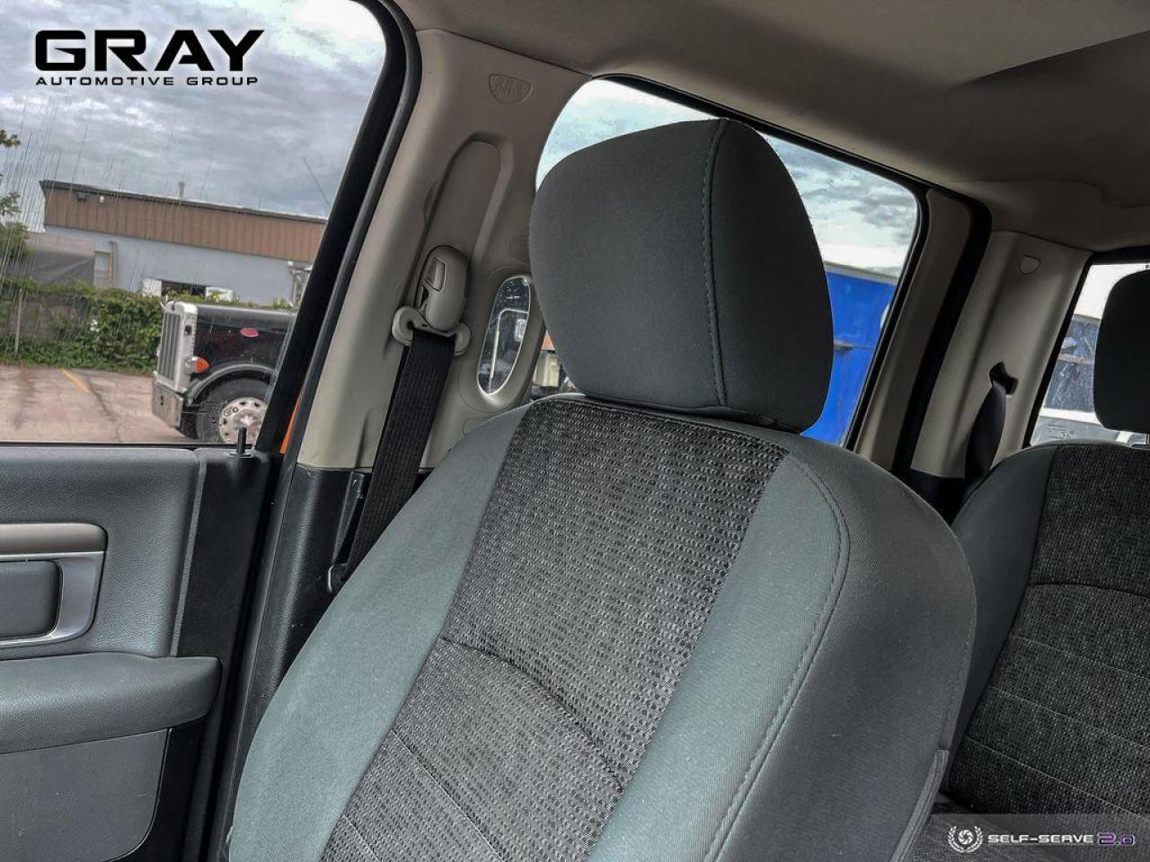 2014 RAM 2500 SLT/6.4L Hemi/Low Kms - Photo #14