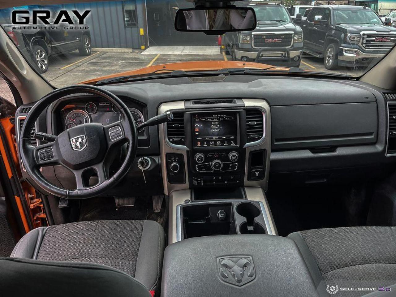 2014 RAM 2500 SLT/6.4L Hemi/Low Kms - Photo #16