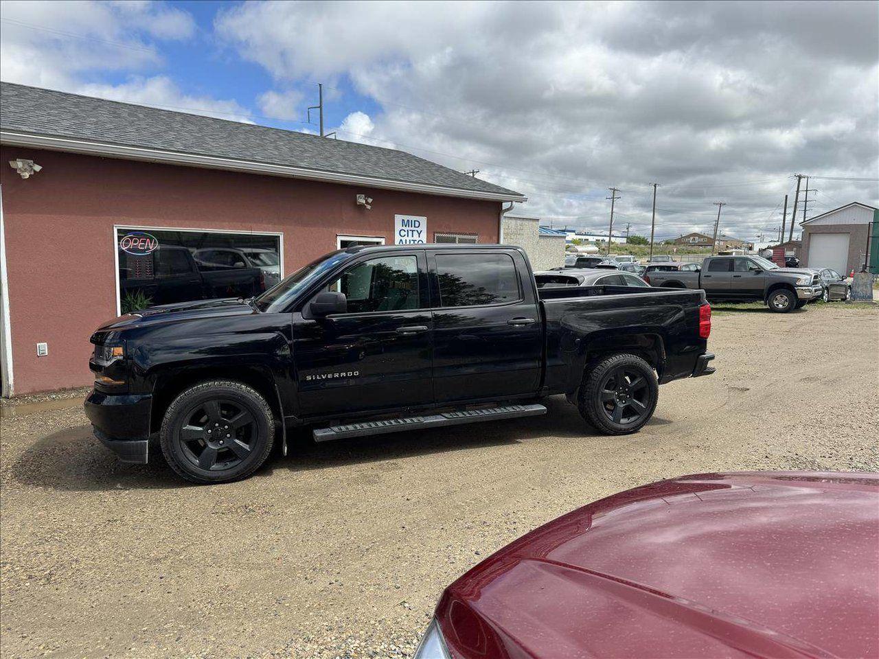 Used 2018 Chevrolet Silverado 1500 Custom for sale in Saskatoon, SK