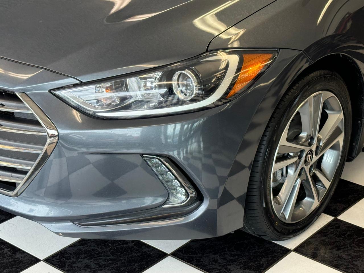 2017 Hyundai Elantra LIMITED+GPS+Sunroof+HeatedLeather+Camera+BlindSpot Photo101