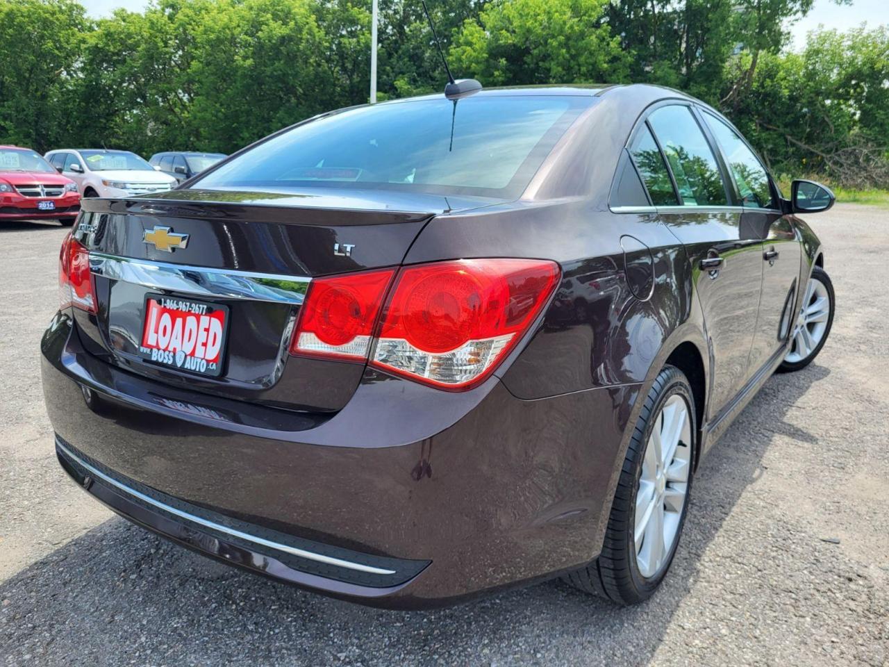 2015 Chevrolet Cruze 2LT Photo4