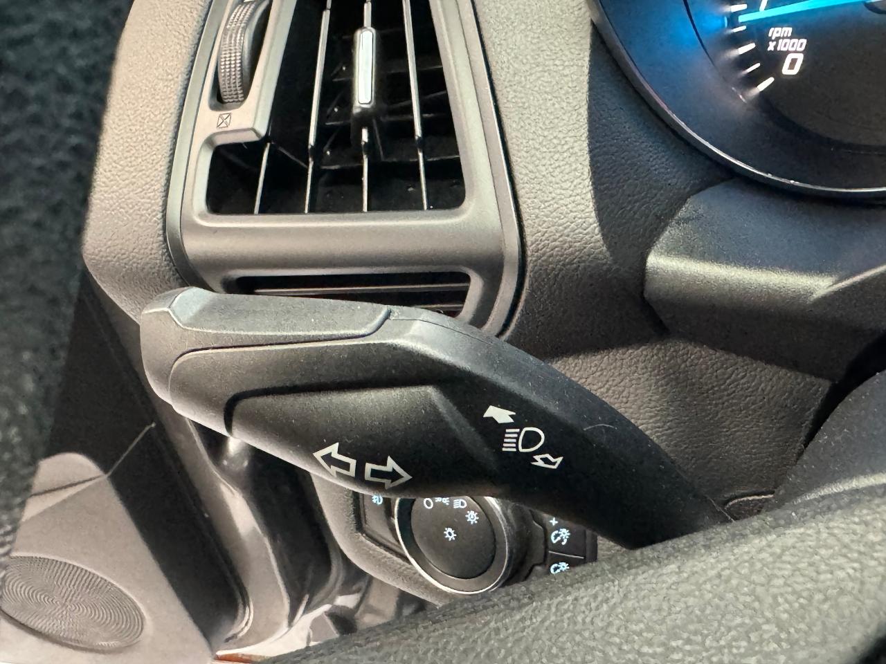 2014 Ford Escape SE+Camera+Remote Start+Power Lift Gate+New Tires - Photo #44