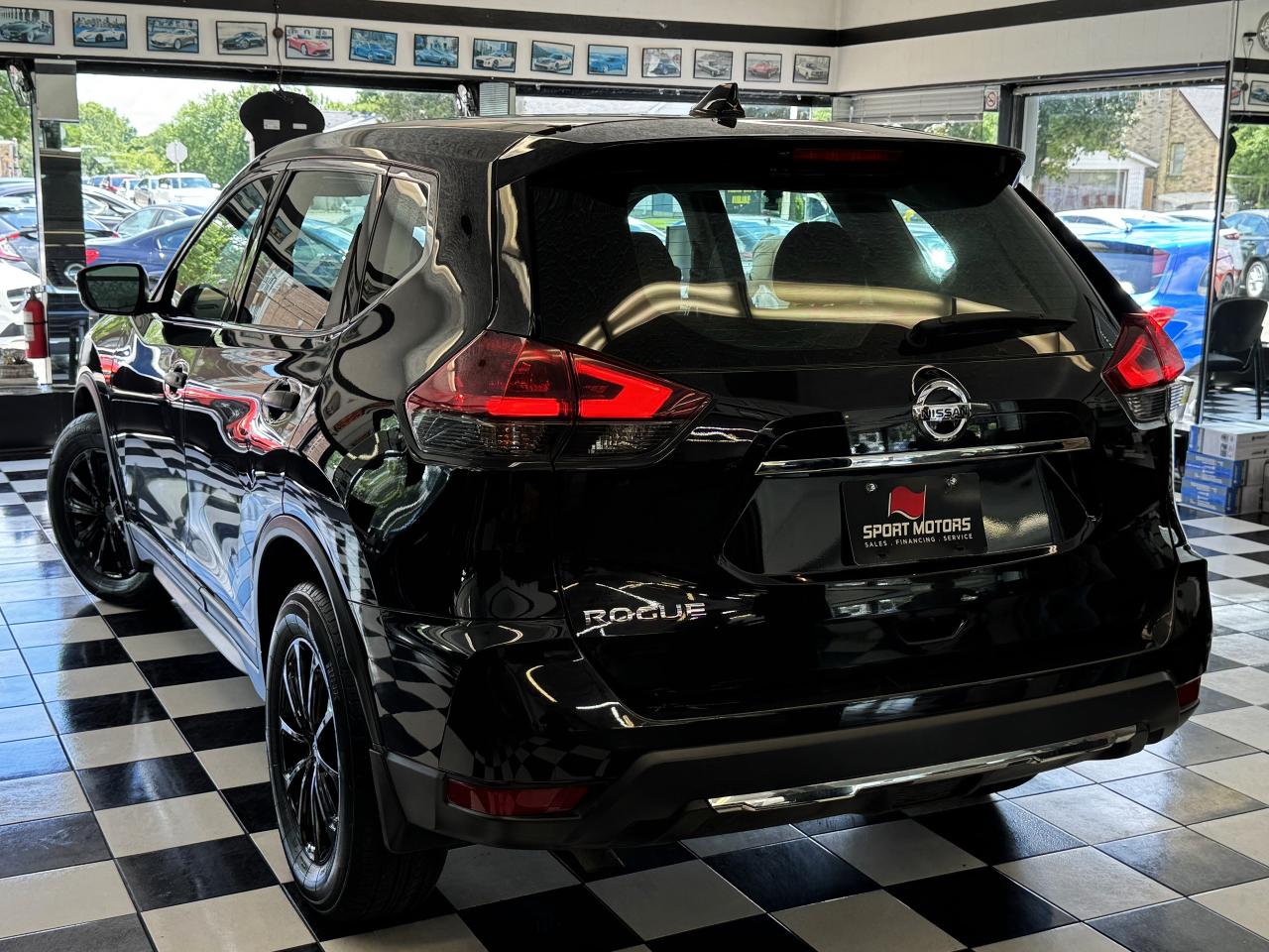 2018 Nissan Rogue S+Blind Spot+New Tires+Apple Play++CLEAN CARFAX Photo68