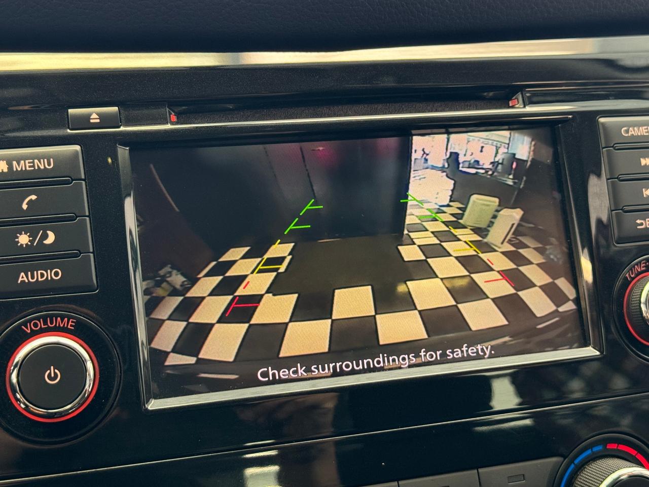 2018 Nissan Rogue S+Blind Spot+New Tires+Apple Play++CLEAN CARFAX - Photo #12