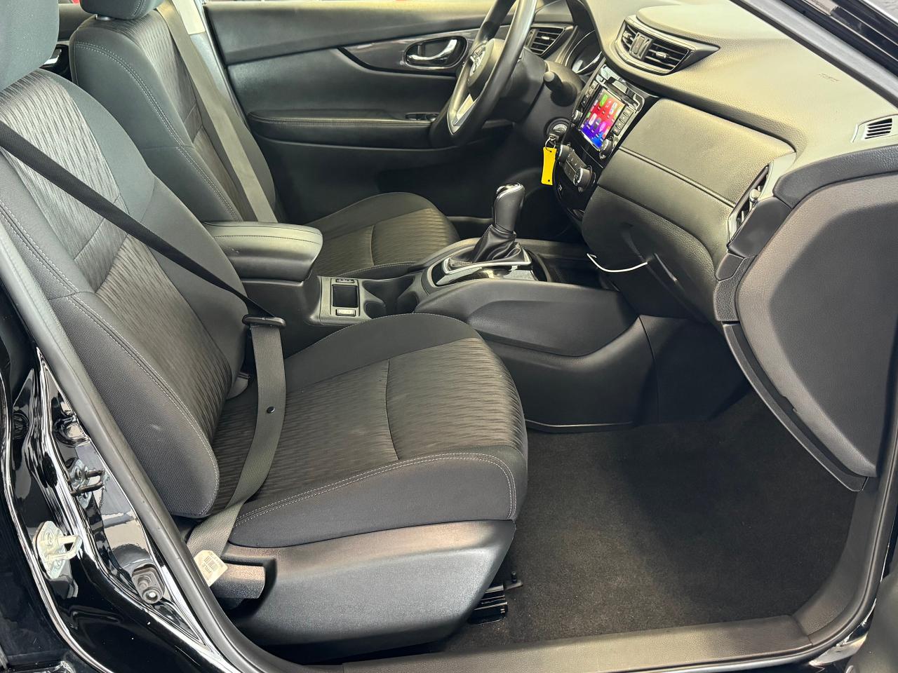 2018 Nissan Rogue S+Blind Spot+New Tires+Apple Play++CLEAN CARFAX Photo75