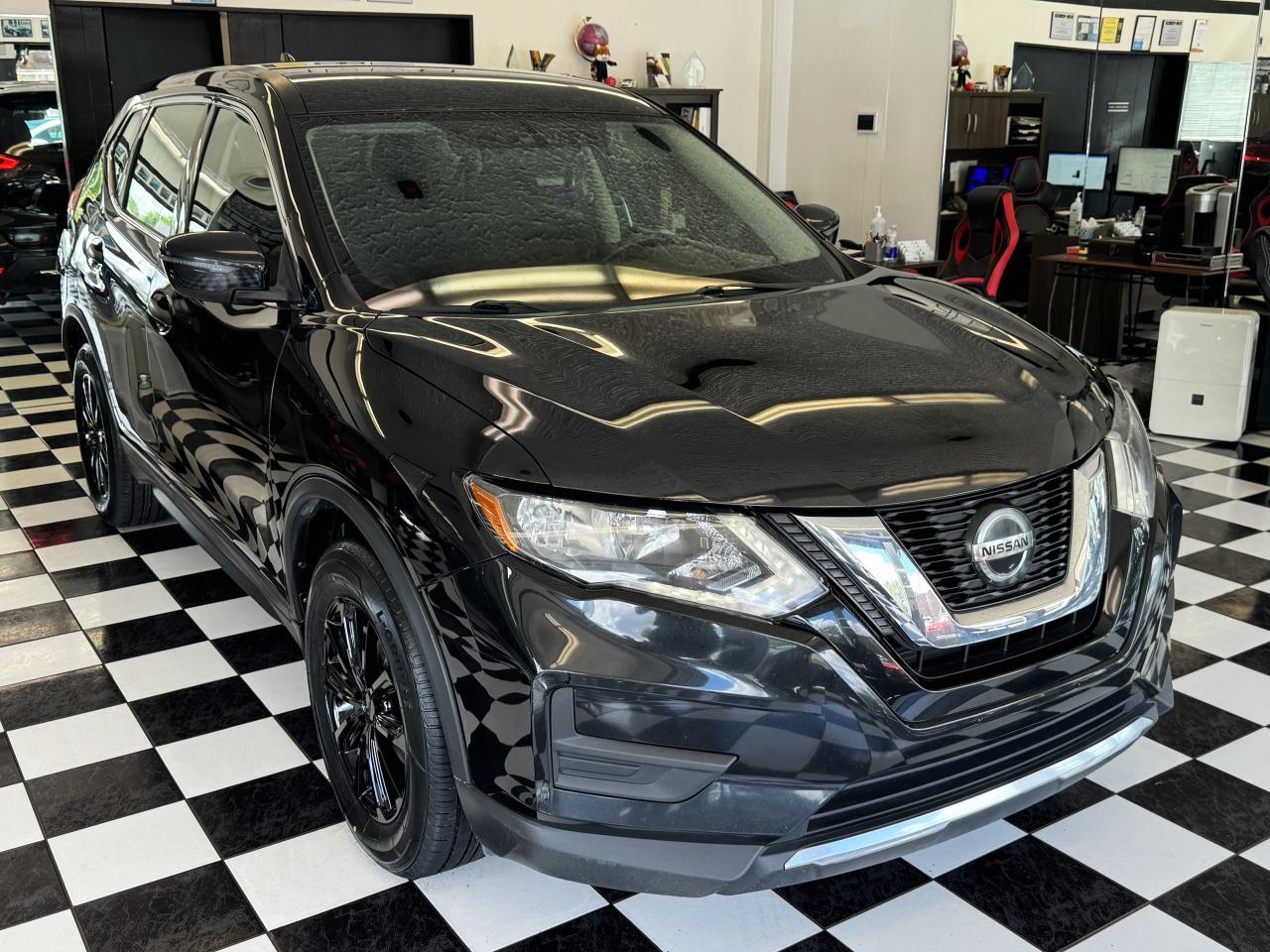 2018 Nissan Rogue S+Blind Spot+New Tires+Apple Play++CLEAN CARFAX Photo63
