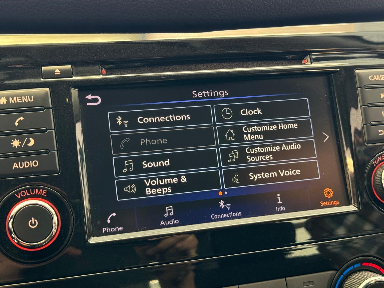 2018 Nissan Rogue S+Blind Spot+New Tires+Apple Play++CLEAN CARFAX Photo87