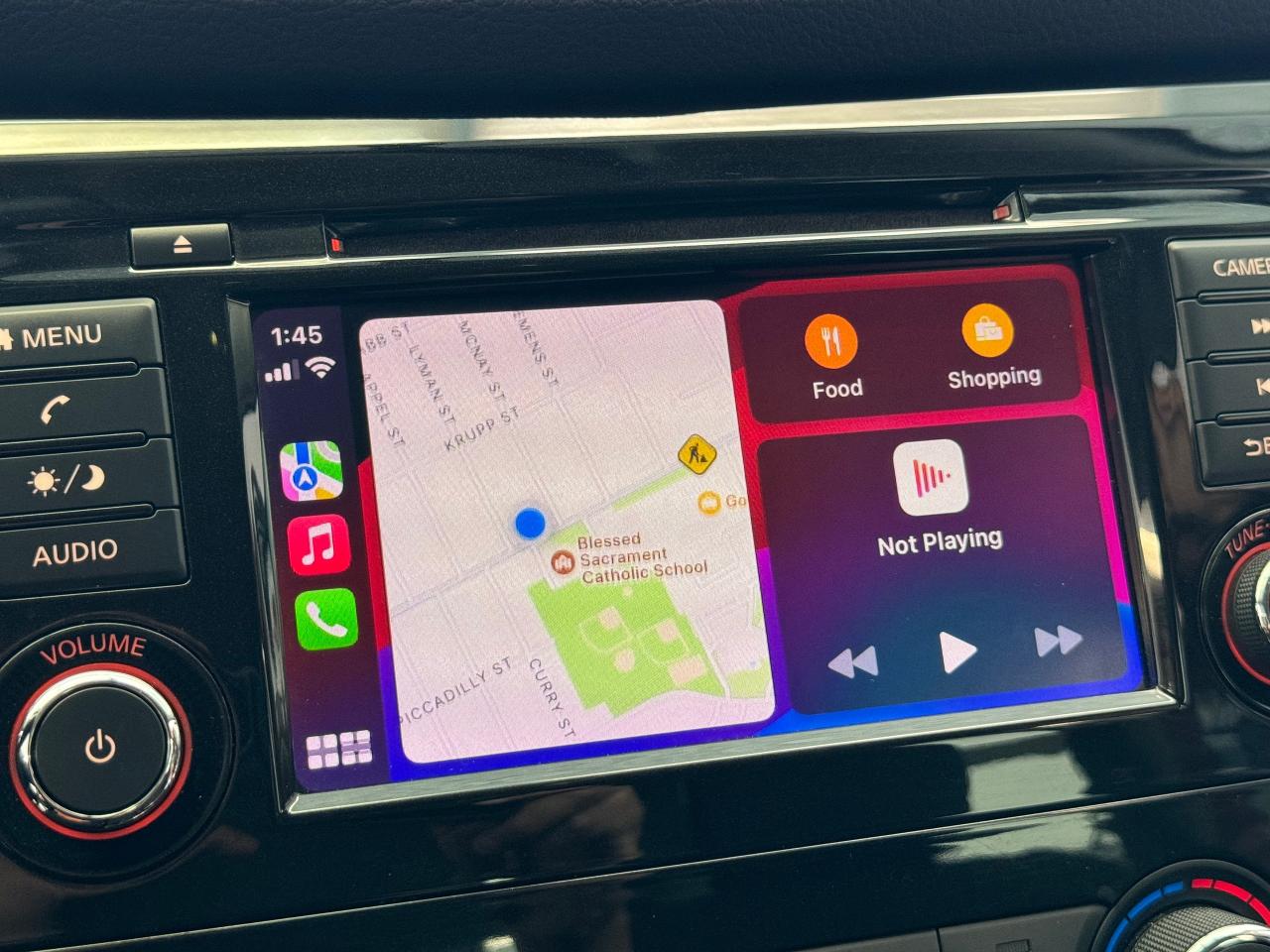 2018 Nissan Rogue S+Blind Spot+New Tires+Apple Play++CLEAN CARFAX - Photo #29