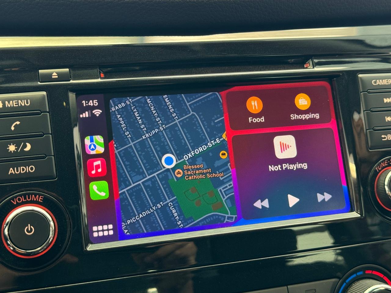 2018 Nissan Rogue S+Blind Spot+New Tires+Apple Play++CLEAN CARFAX - Photo #30