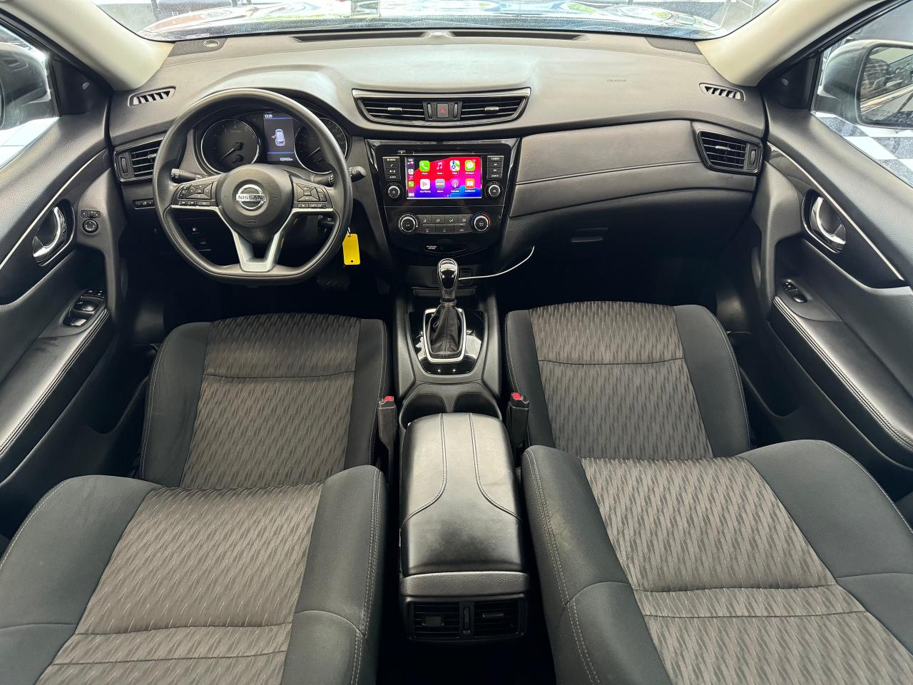 2018 Nissan Rogue S+Blind Spot+New Tires+Apple Play++CLEAN CARFAX - Photo #2