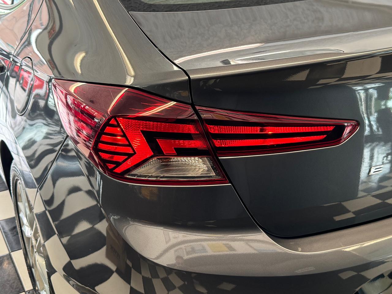2020 Hyundai Elantra Preferred W/Sun&Safety+New Tires+CLEAN CARFAX - Photo #66
