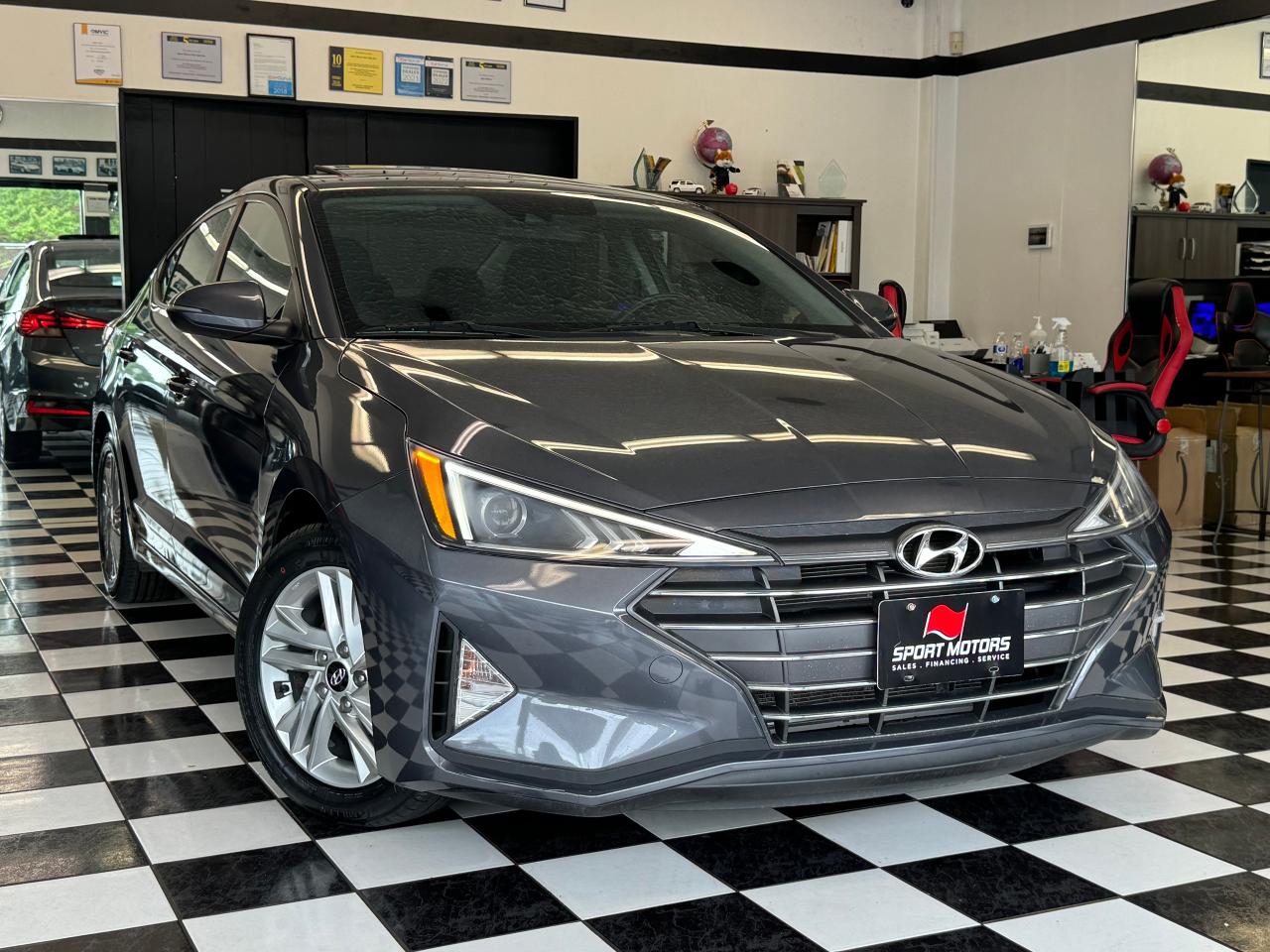 2020 Hyundai Elantra Preferred W/Sun&Safety+New Tires+CLEAN CARFAX - Photo #15