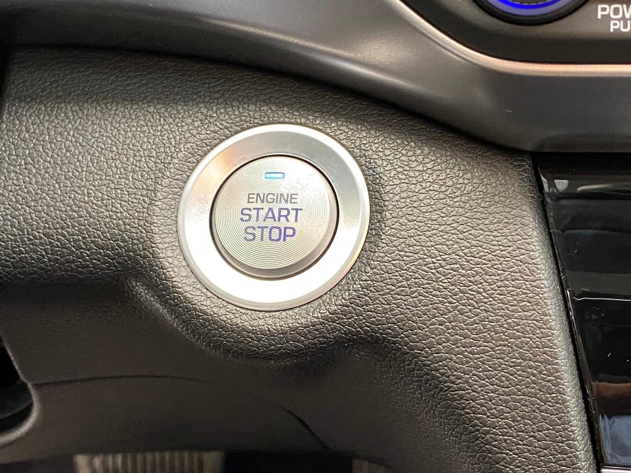 2020 Hyundai Elantra Preferred W/Sun&Safety+New Tires+CLEAN CARFAX - Photo #51