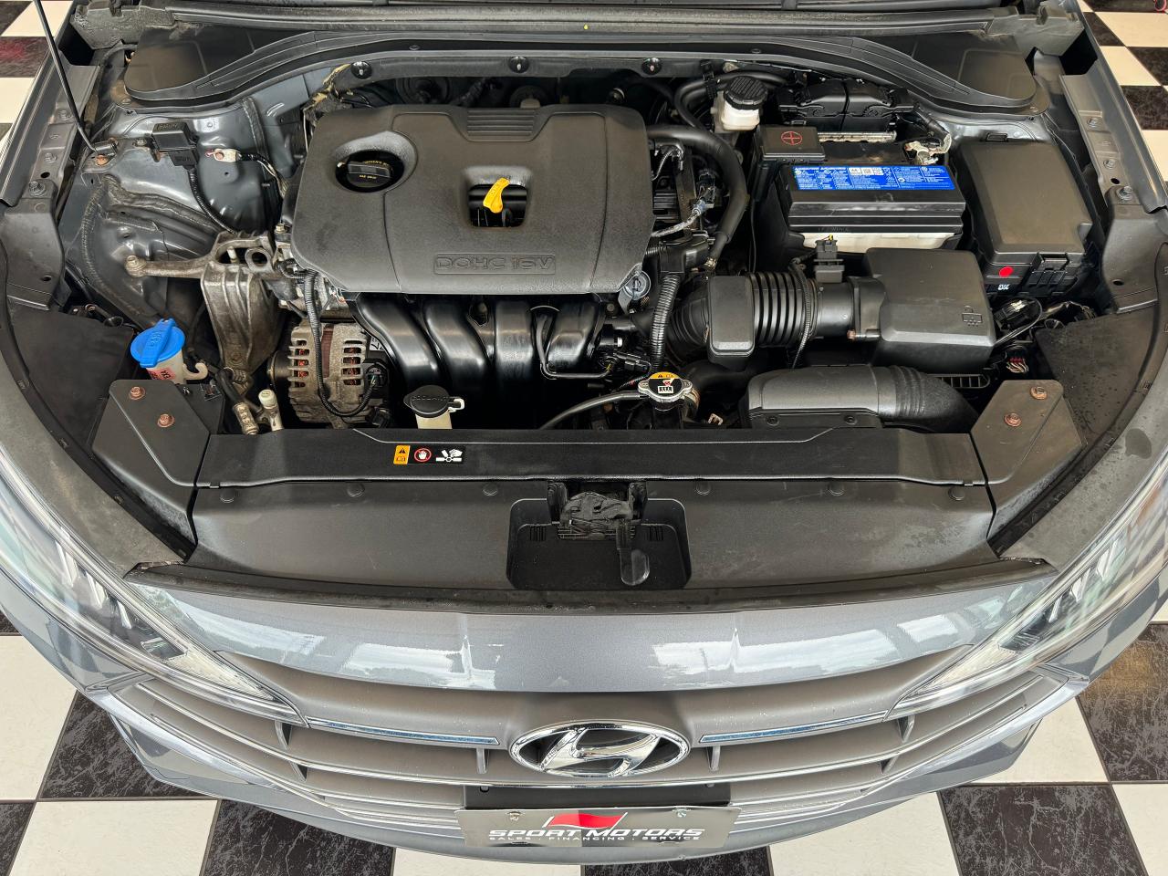 2020 Hyundai Elantra Preferred W/Sun&Safety+New Tires+CLEAN CARFAX - Photo #10
