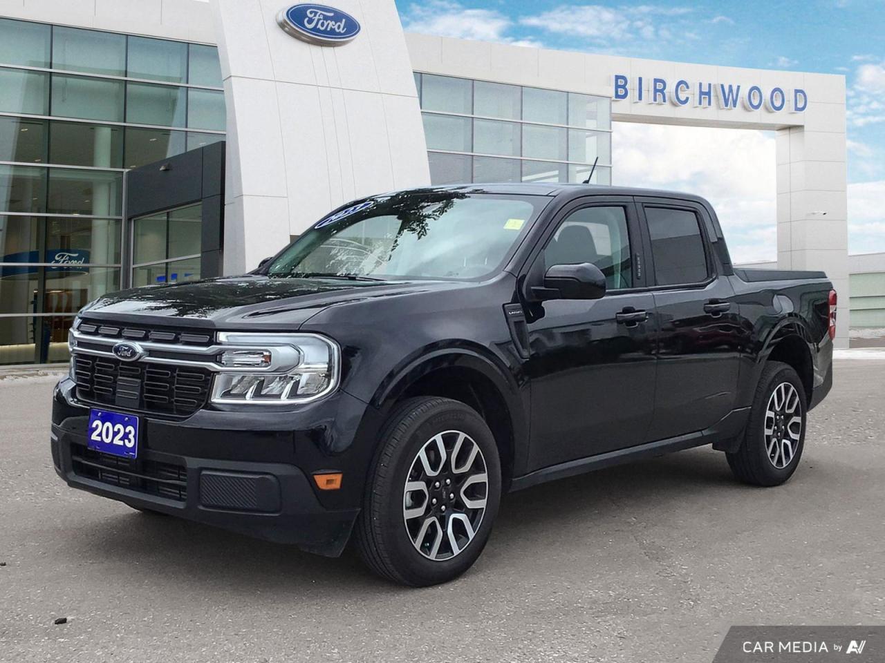 Used 2023 Ford MAVERICK Lariat AWD | Accident Free | Yes Only 12,000 kms ! for sale in Winnipeg, MB