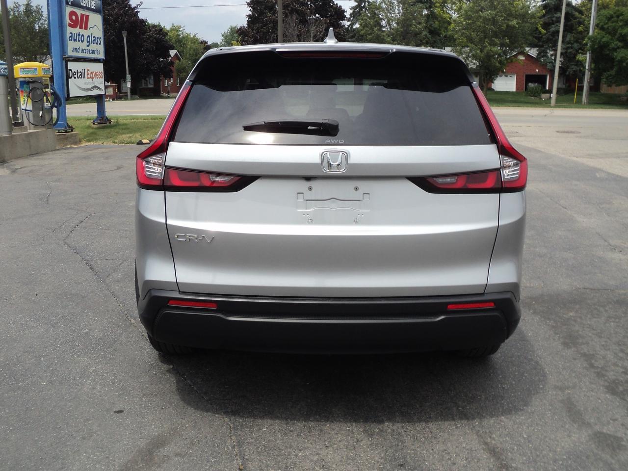 2024 Honda CR-V LX-B AWD 1.5L4cylGas HeatedSeats RemoteStart - Photo #10