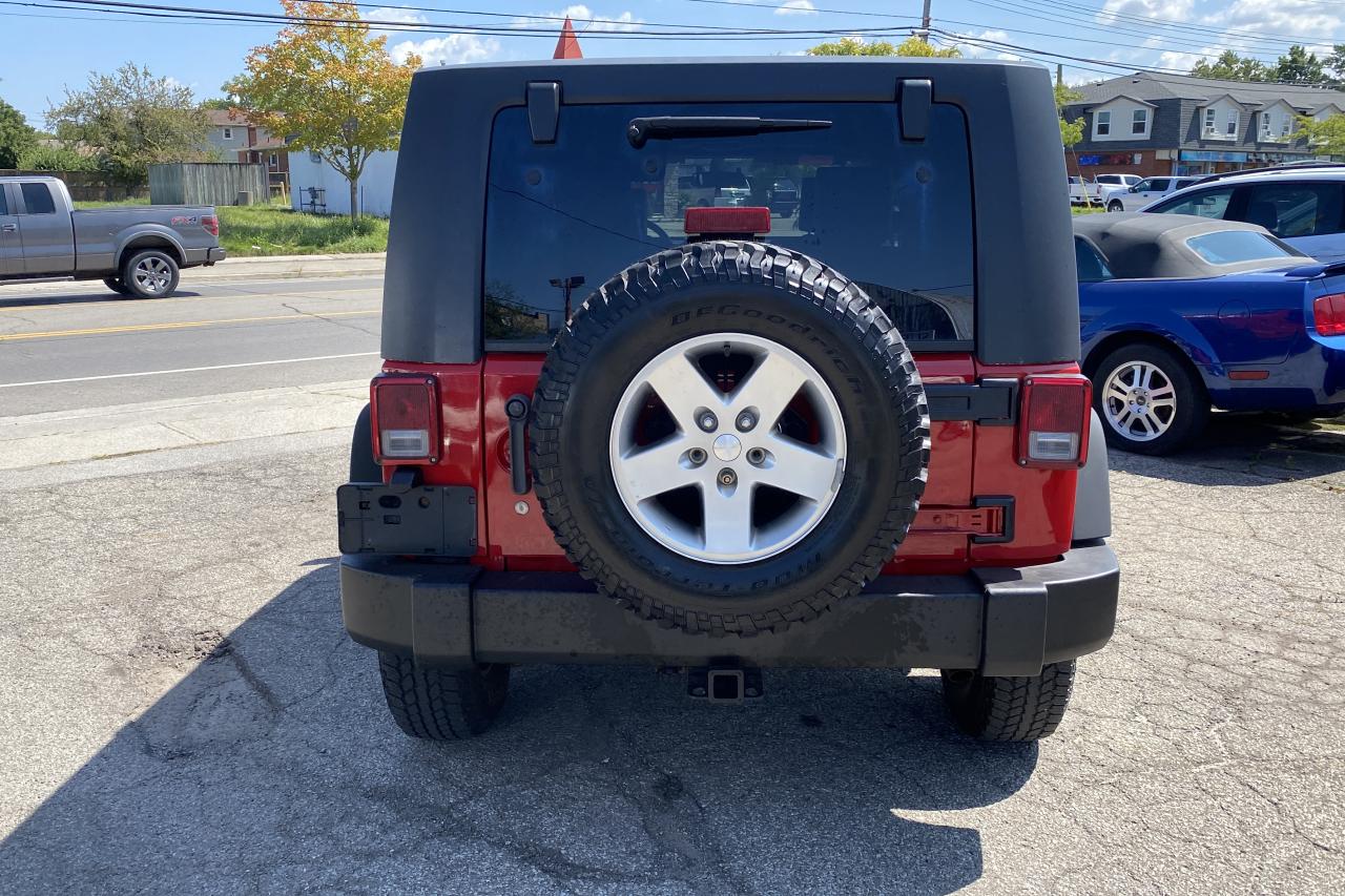 2007 Jeep Wrangler Unlimited Rubicon Photo3